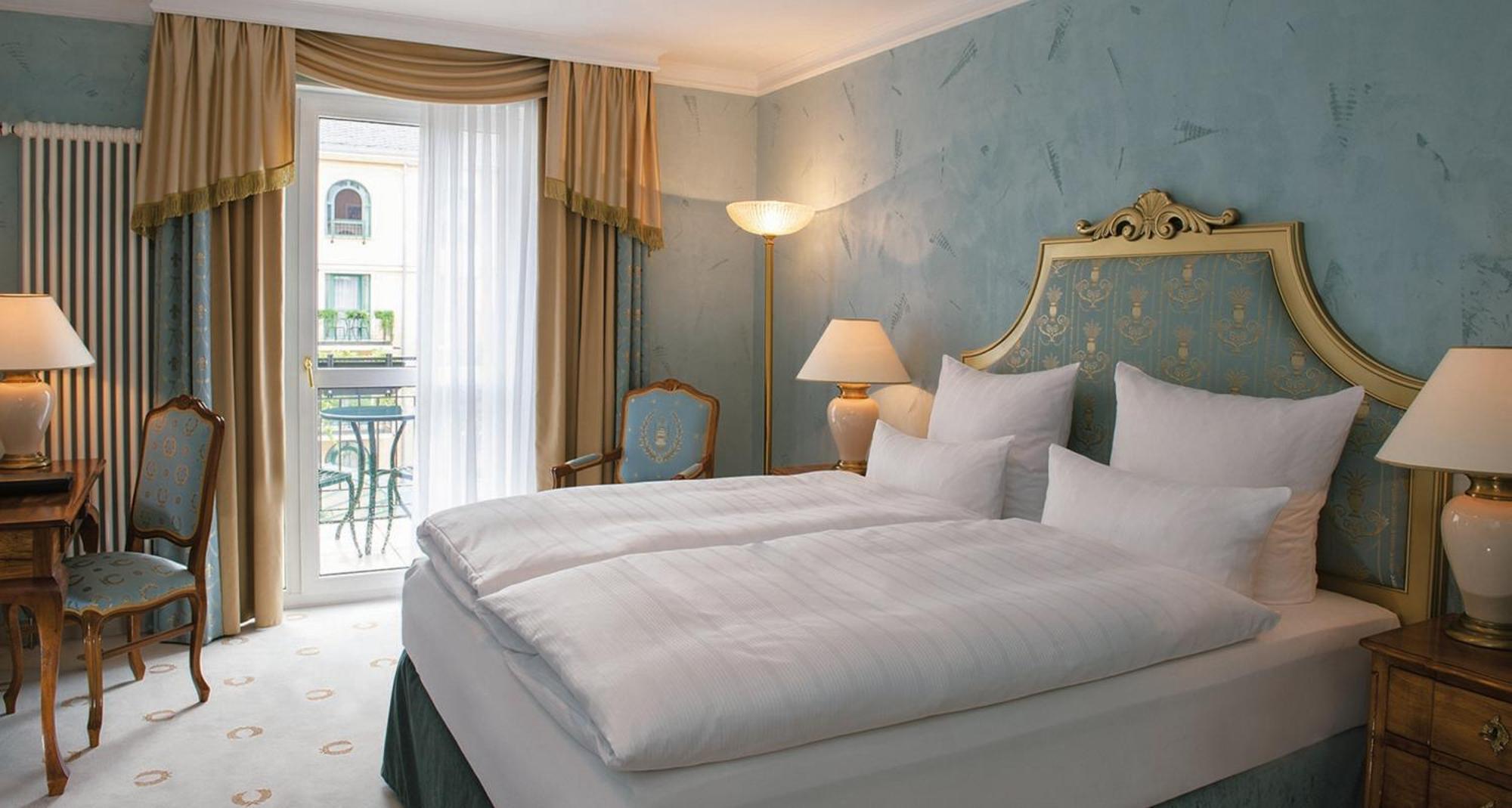 Victor'S Residenz-Hotel Schloss Berg Нениг Стая снимка
